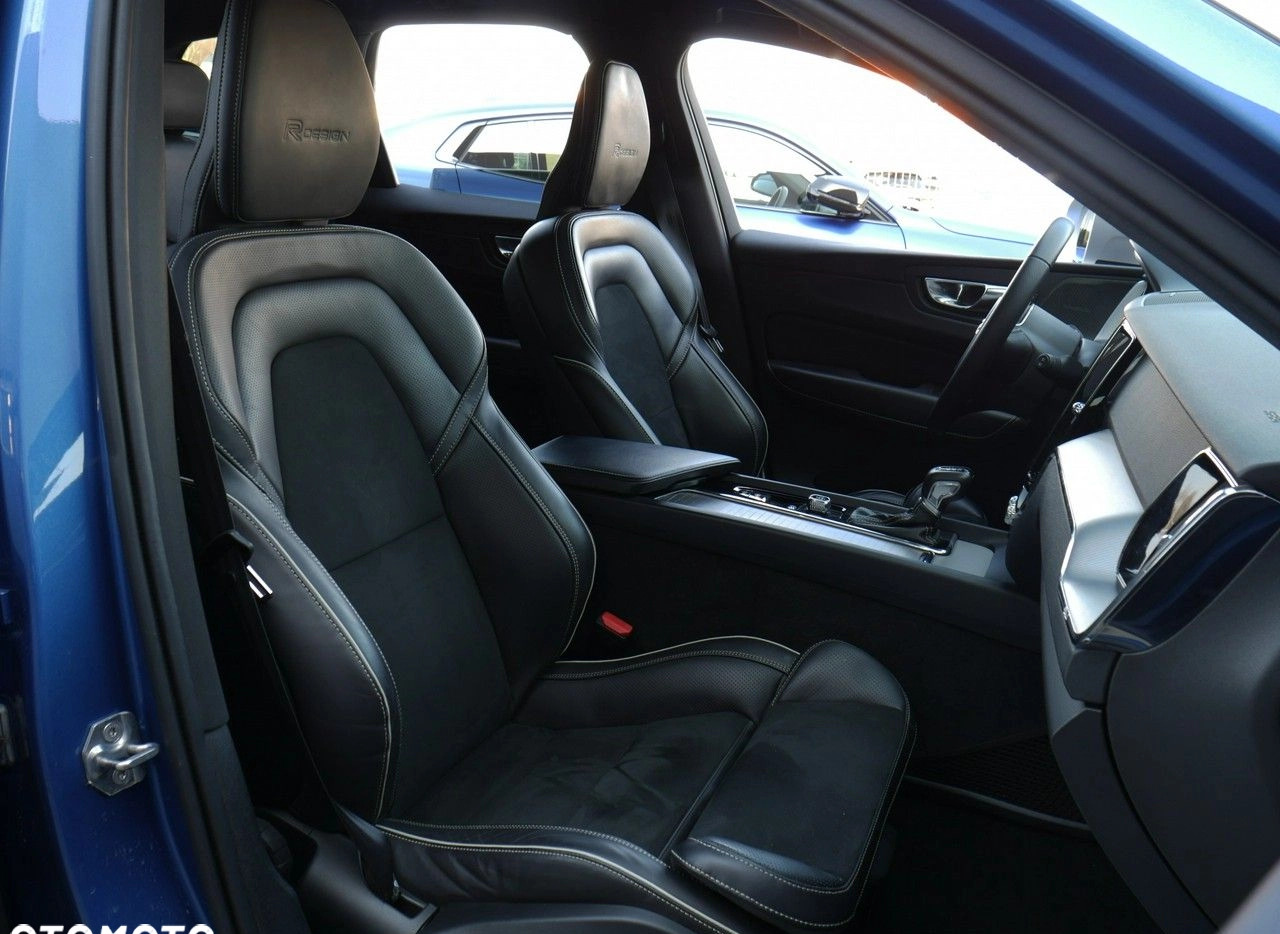 Volvo XC 60 cena 169900 przebieg: 43933, rok produkcji 2019 z Czarna Woda małe 352